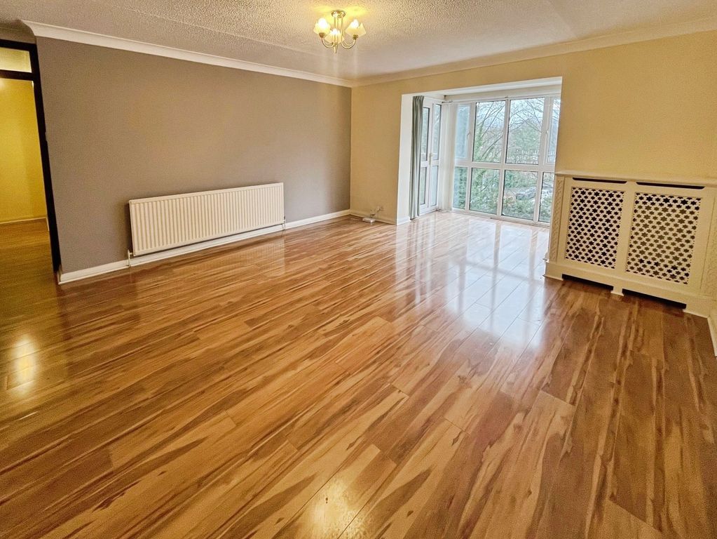 Property photo 3 of 10 Picture 3