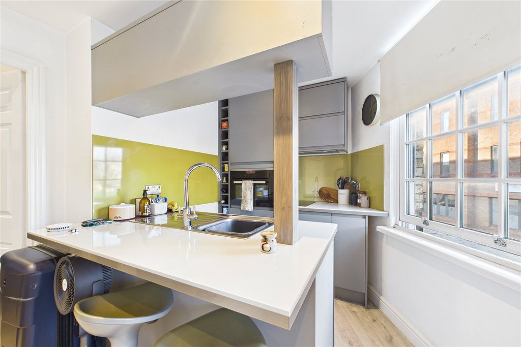 Property photo 2 of 4 Picture No. 02