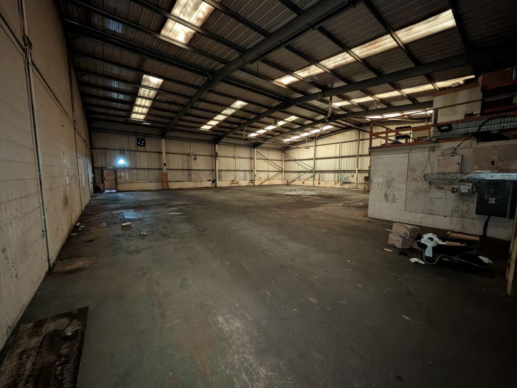 Property photo 2 of 15