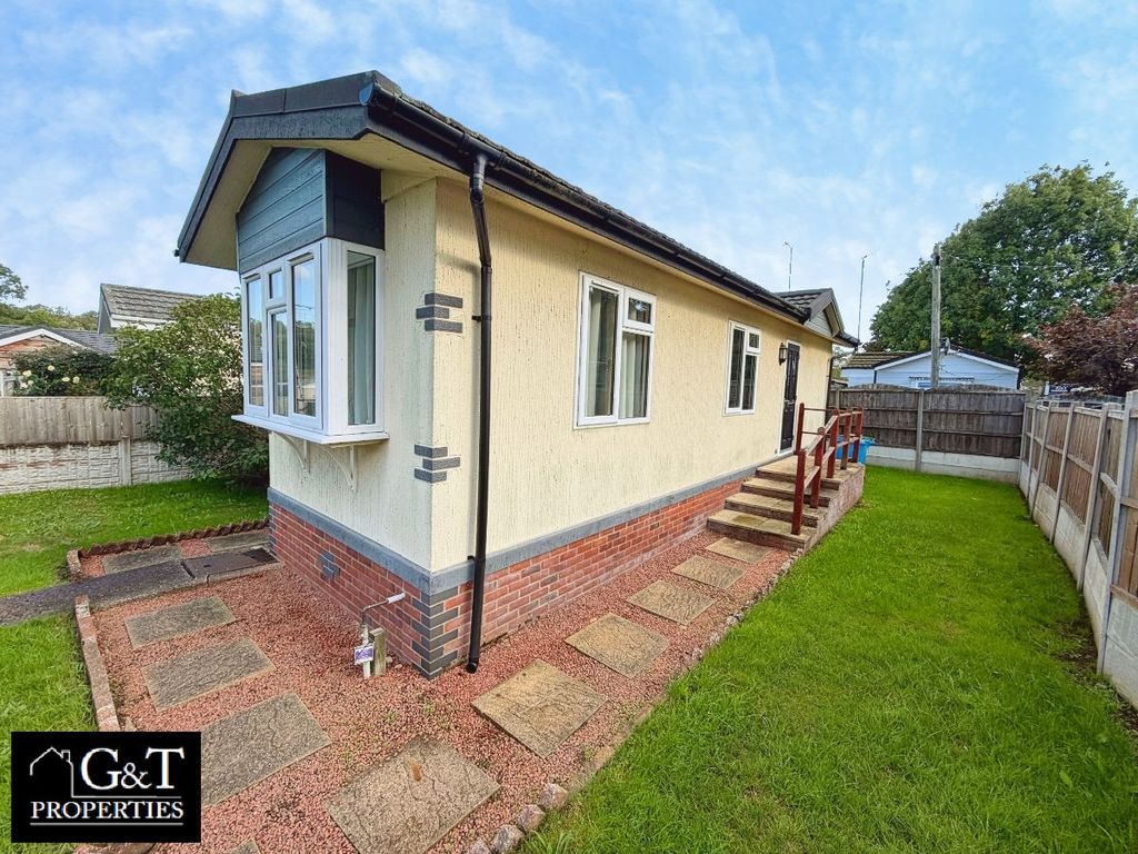 Property photo 1 of 13 Front Elevation