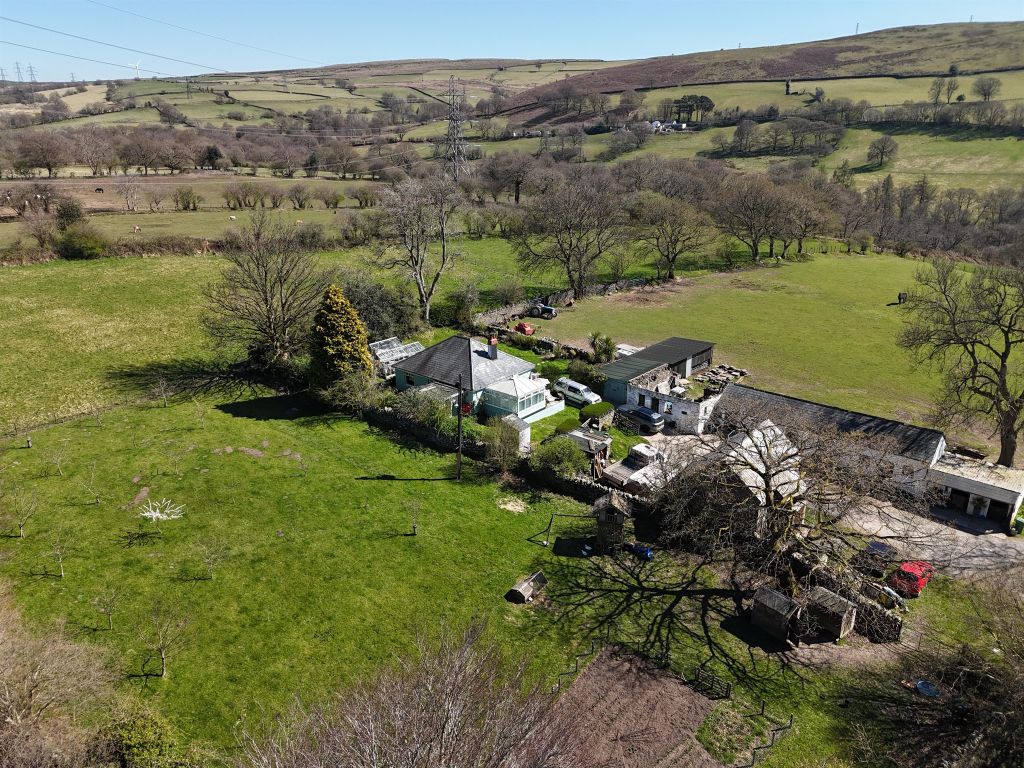 Property photo 1 of 32