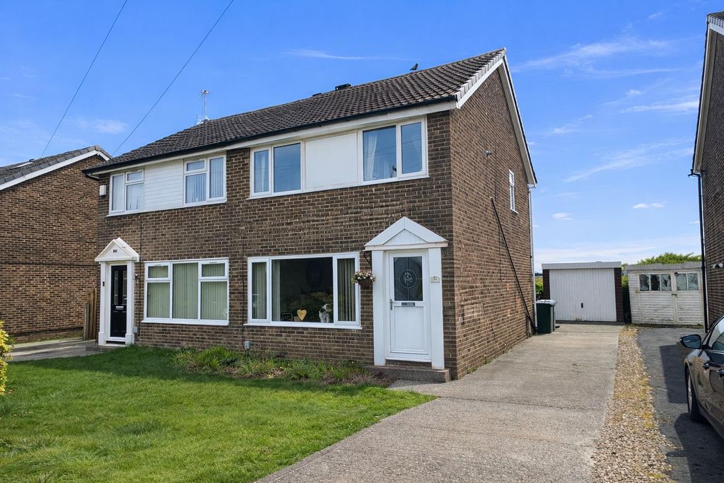 Property photo 1 of 15 Front.Png