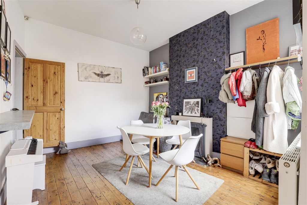 Property photo 2 of 15 10.Jpg