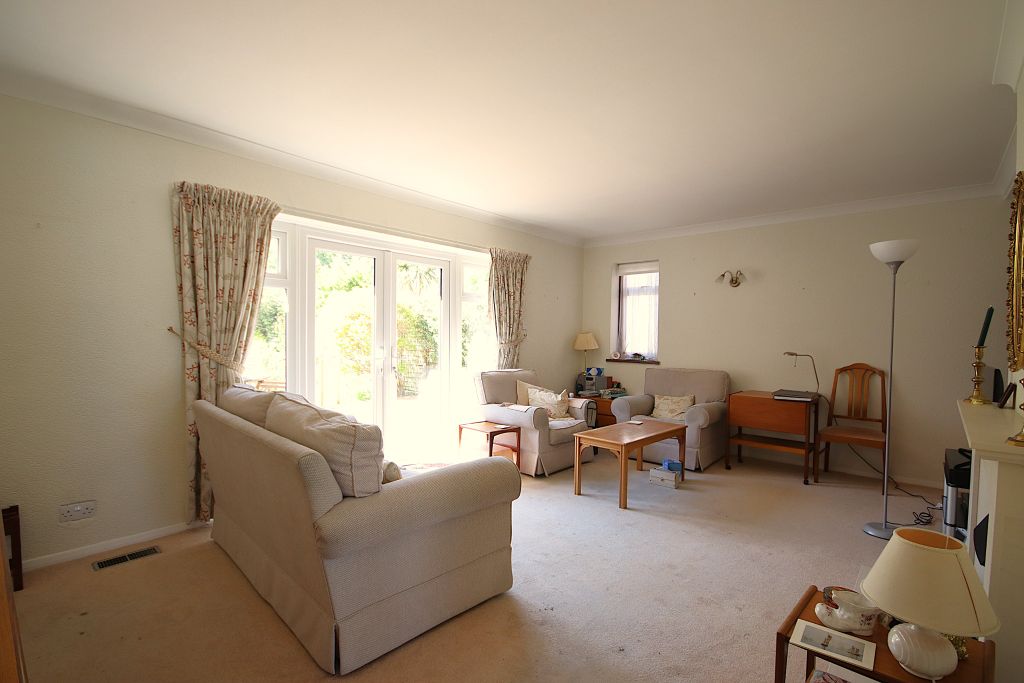 Property photo 3 of 14