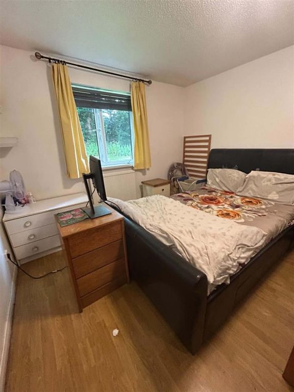 Property photo 3 of 5 Stbed.Jpg