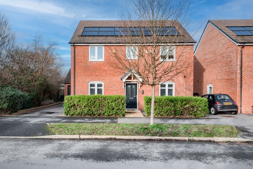 Property photo 2 of 28 Xh2A7714-Hdr(3)-Edit