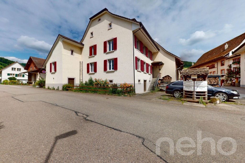 Property photo 1 of 13