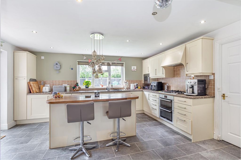 Property photo 3 of 29 Kitchen-2.Jpg