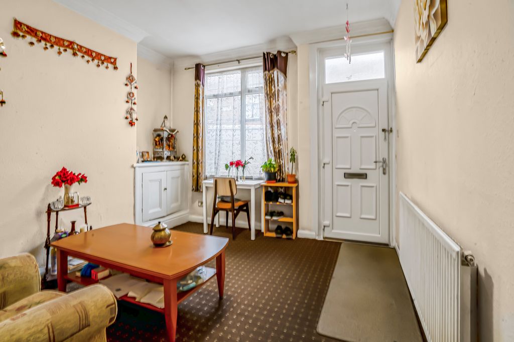 Property photo 3 of 12