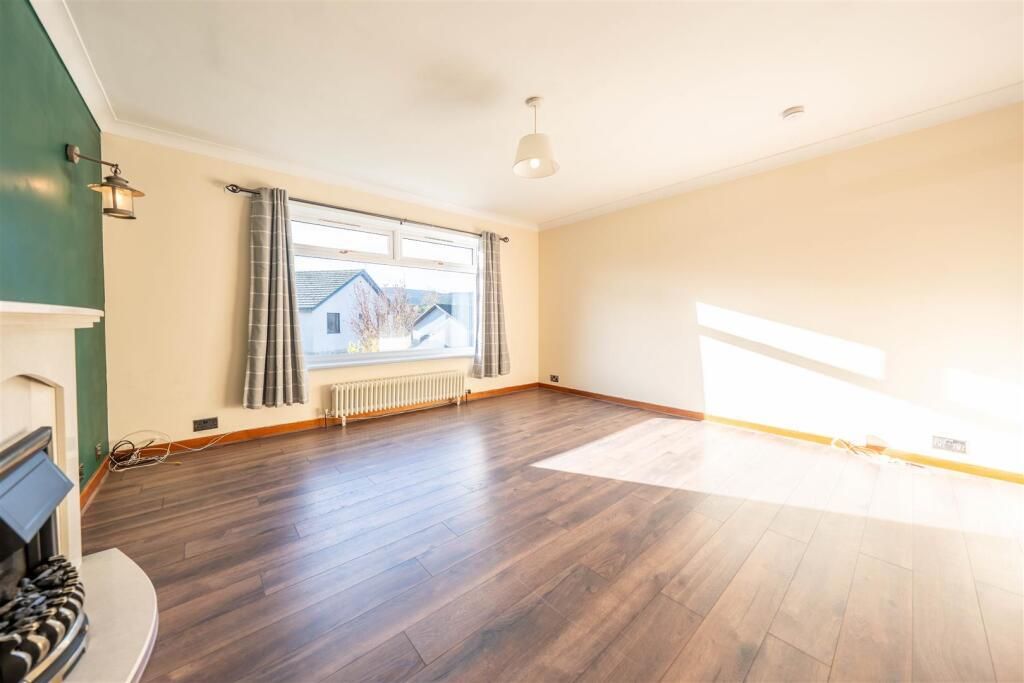 Property photo 2 of 21 65868_34283652_Img_00_0000.Jpeg