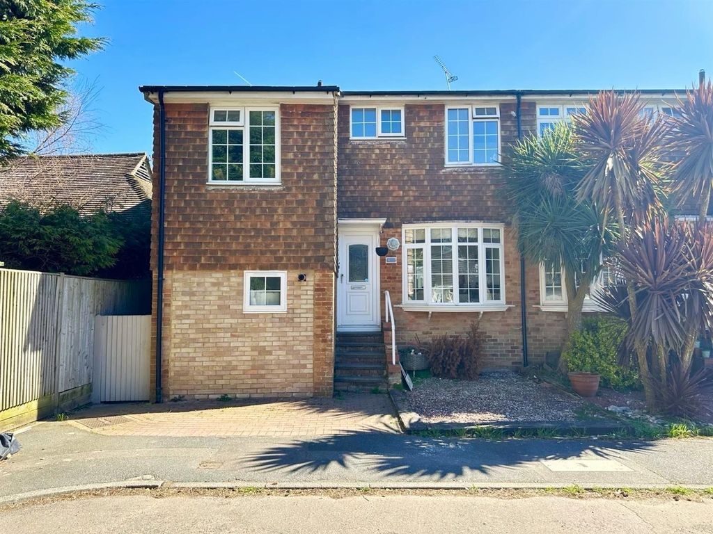 Property photo 1 of 15