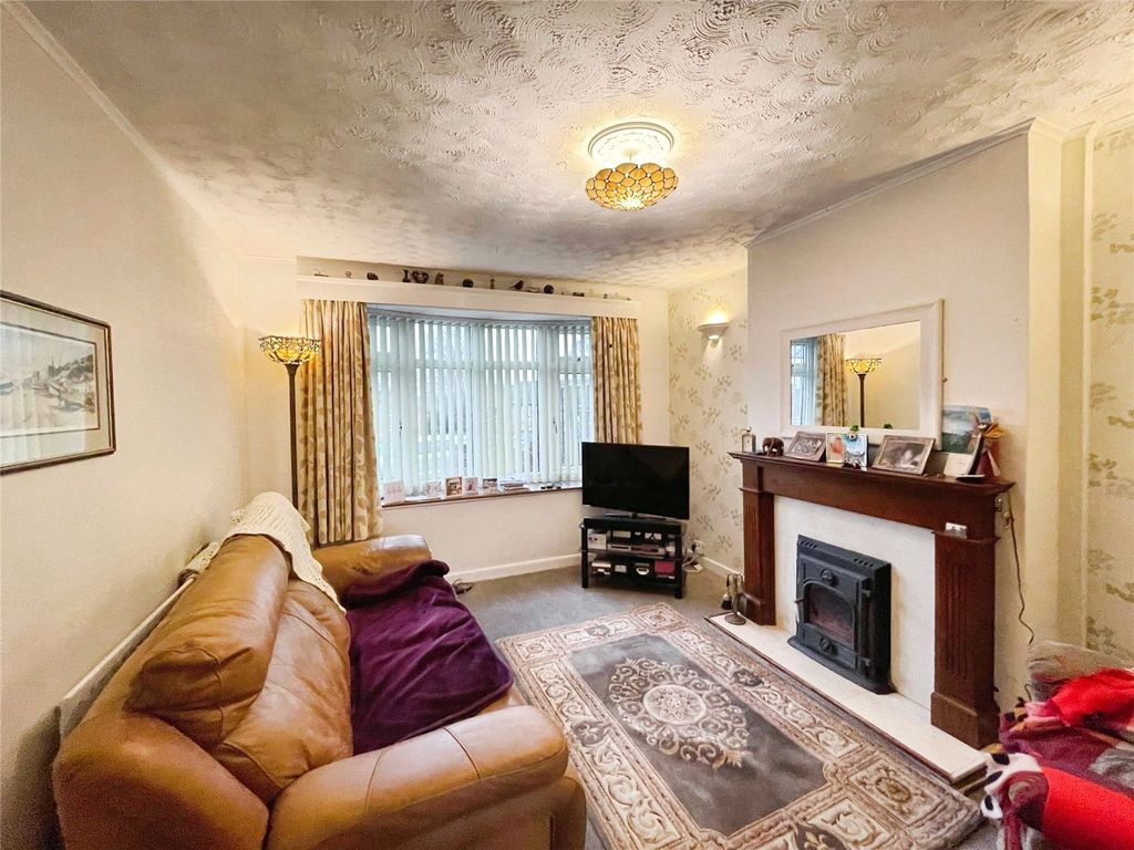 Property photo 3 of 26 Picture No. 28