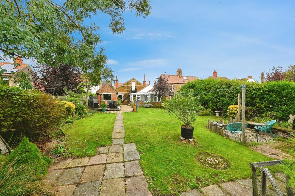 Property photo 2 of 19 50054