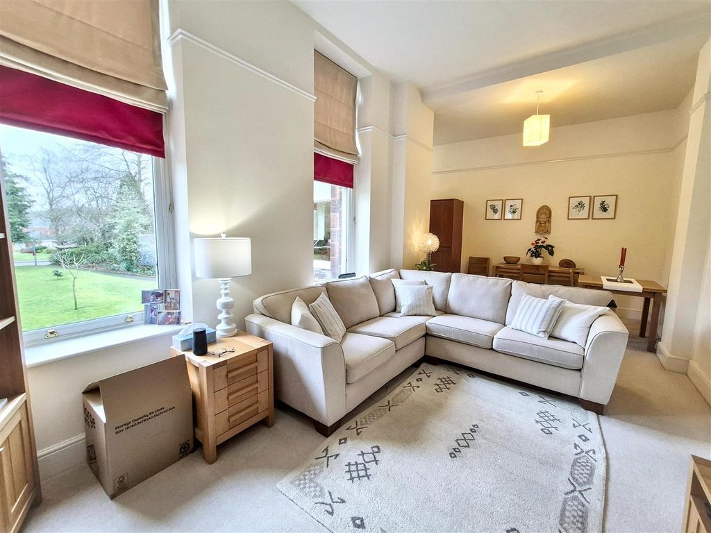 Property photo 3 of 24 Living Area