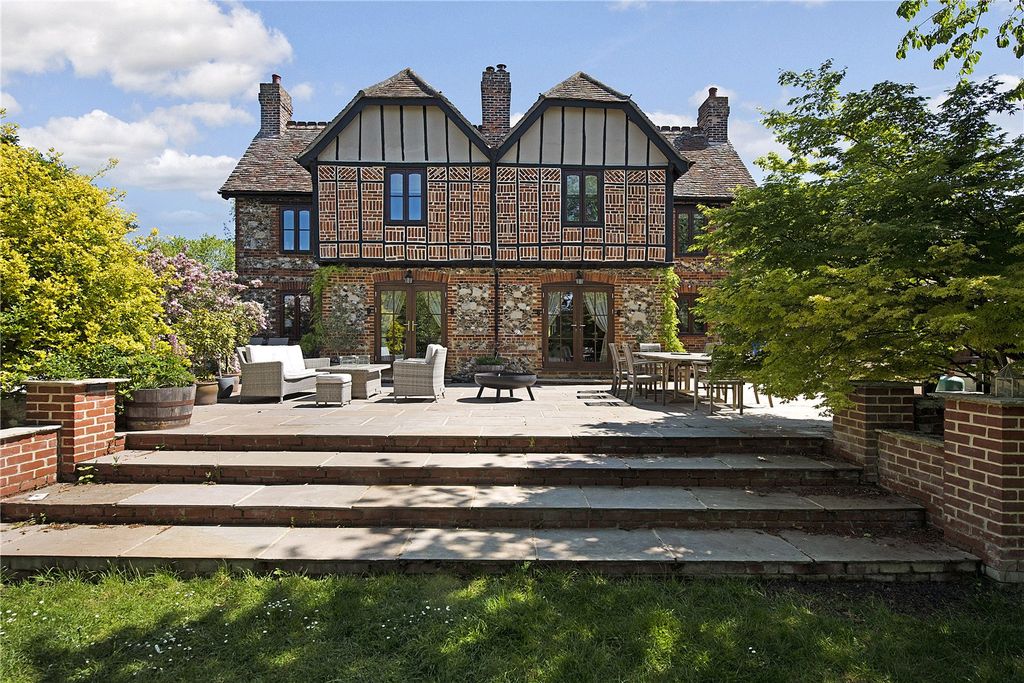 Property photo 1 of 27 Picture No. 30