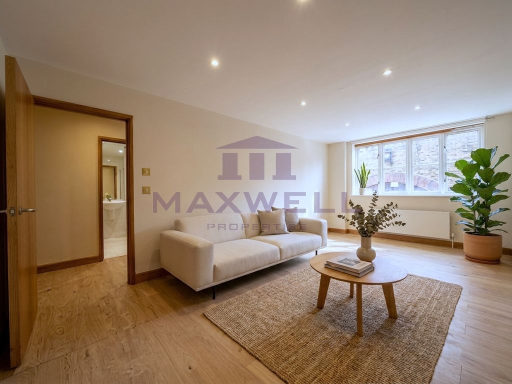 Property photo 1 of 8 2-Bedroom Apartment With Parking Kingsley Mews, Wapping, E1W