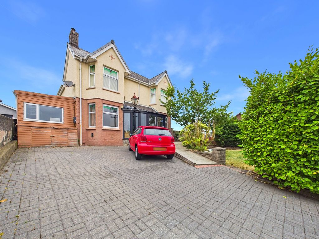 Property photo 1 of 31