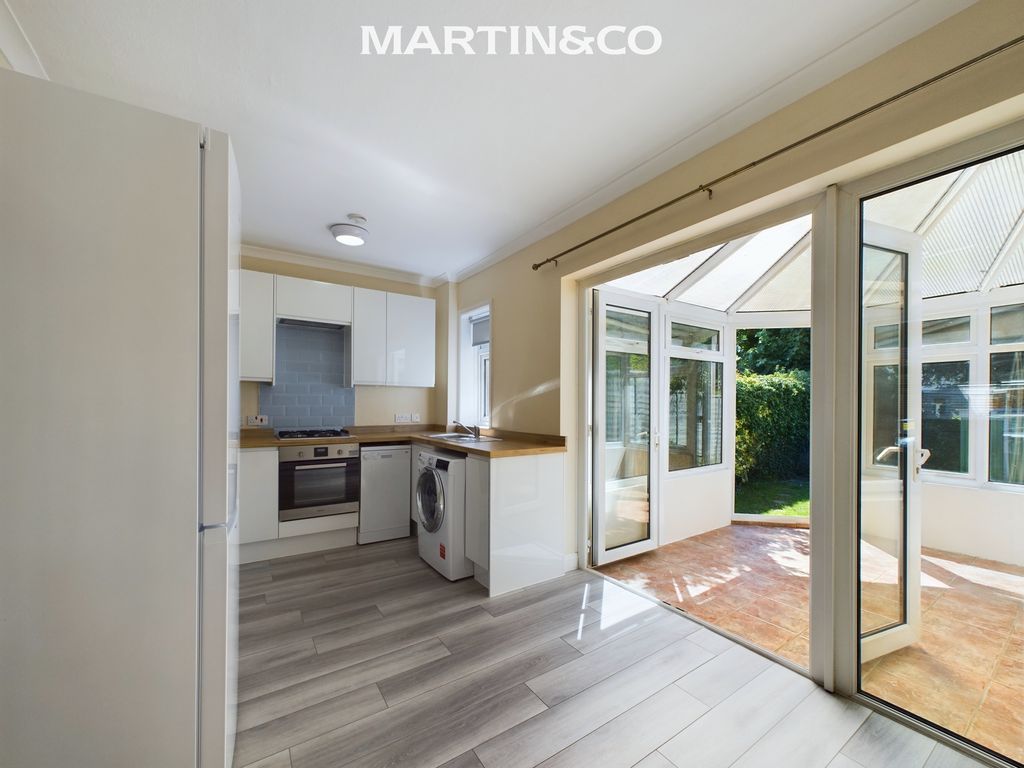 Property photo 2 of 15 Cam03627G0-Pr0038-Still005