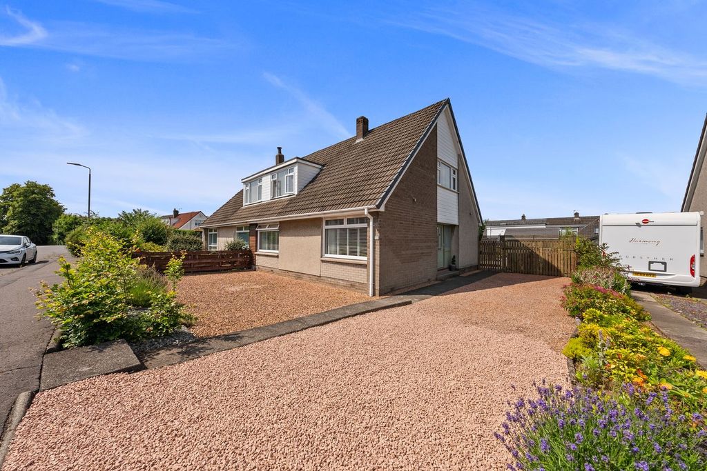 Property photo 1 of 38