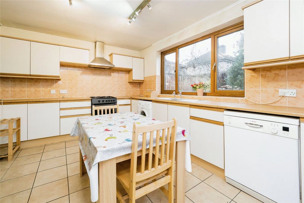 Property photo 2 of 12 Picture No. 03