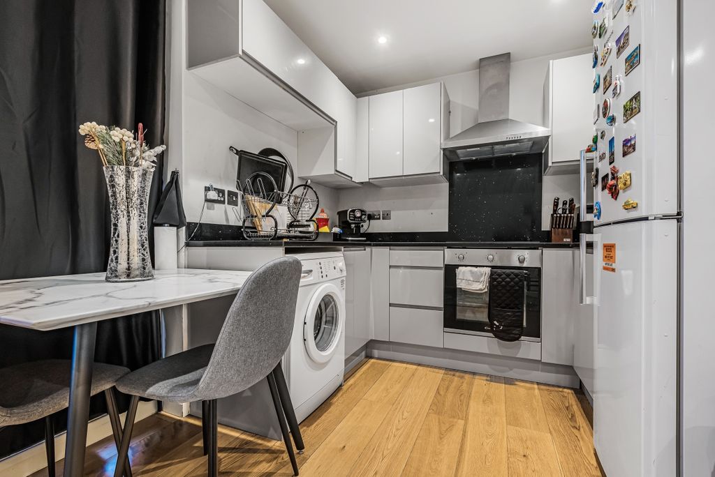 Property photo 3 of 6 798507 (3)