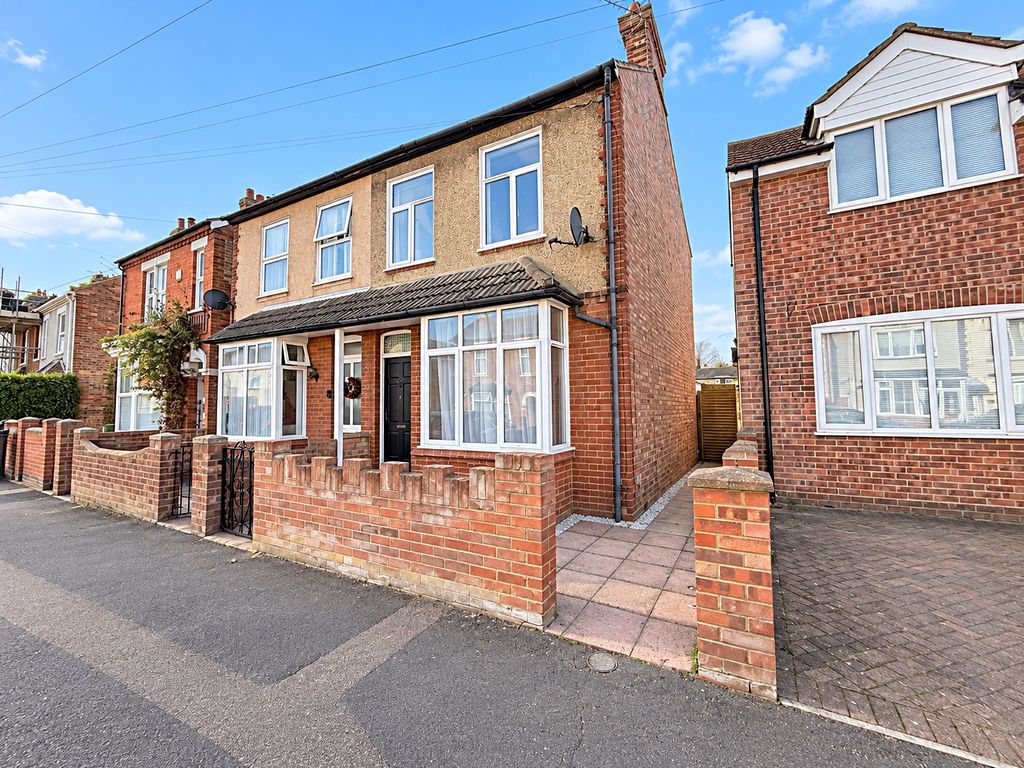 Property photo 1 of 18