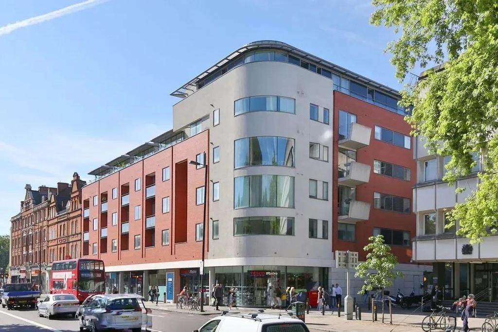 Property photo 1 of 17