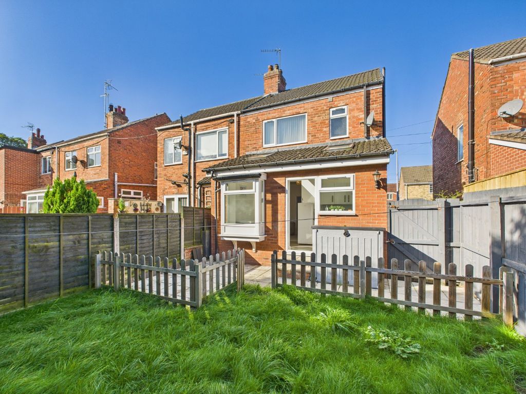 Property photo 1 of 16 4538984