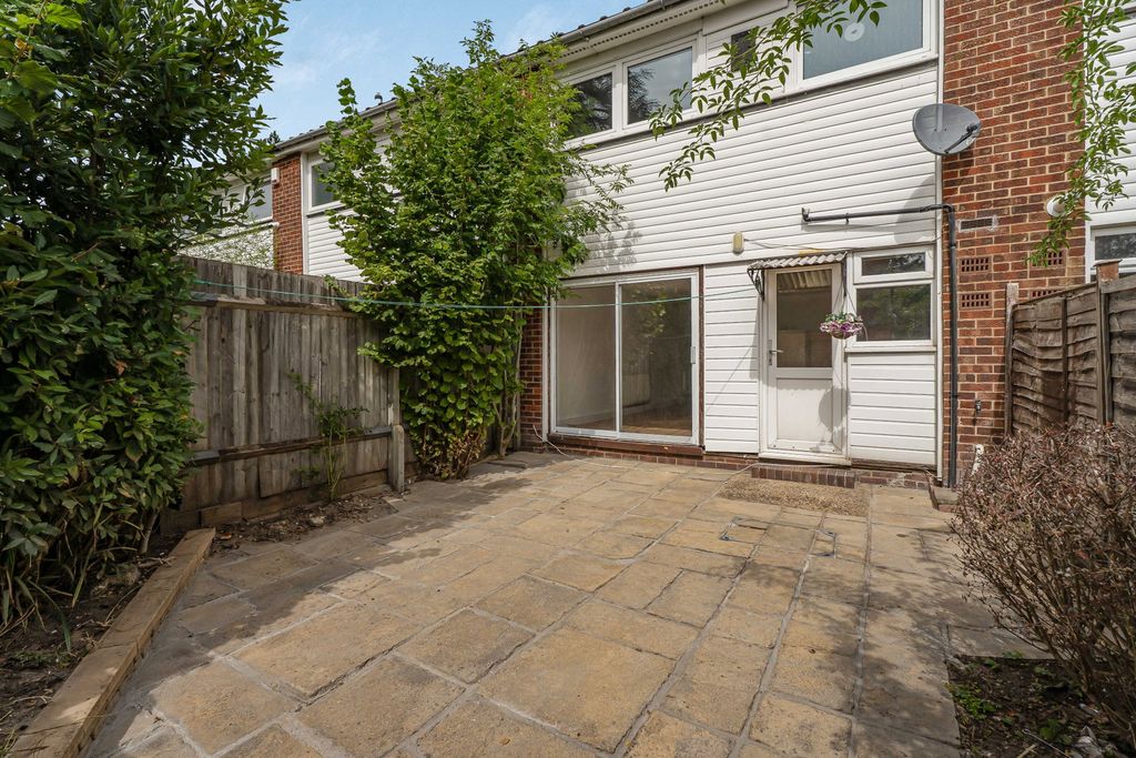 Property photo 3 of 19