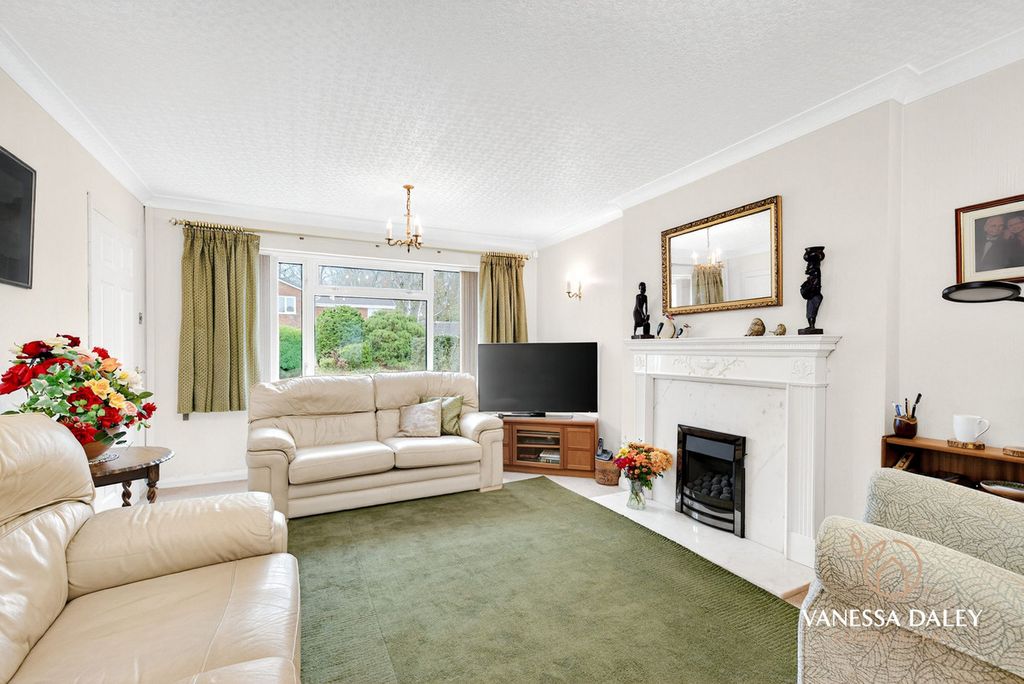 Property photo 3 of 48