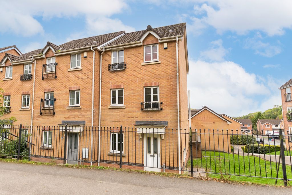 Property photo 1 of 24