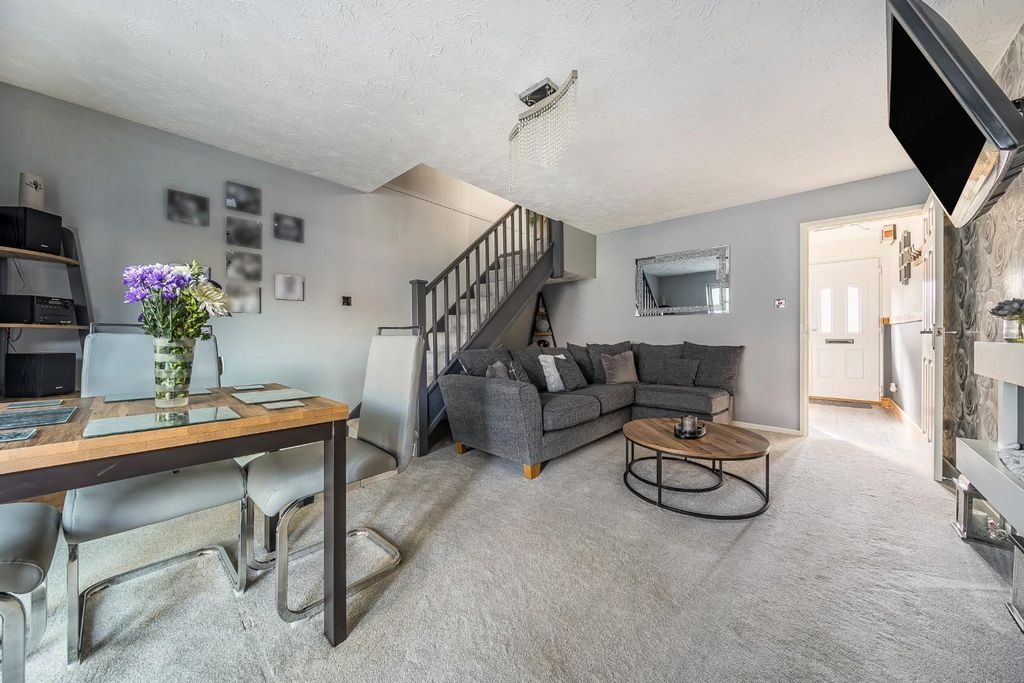 Property photo 3 of 22 1345220-12-68Adde78Da16d.Jpg