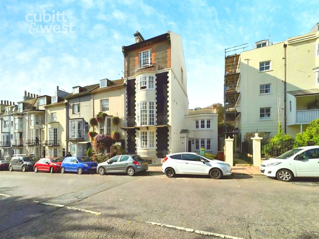 Property photo 1 of 6 External