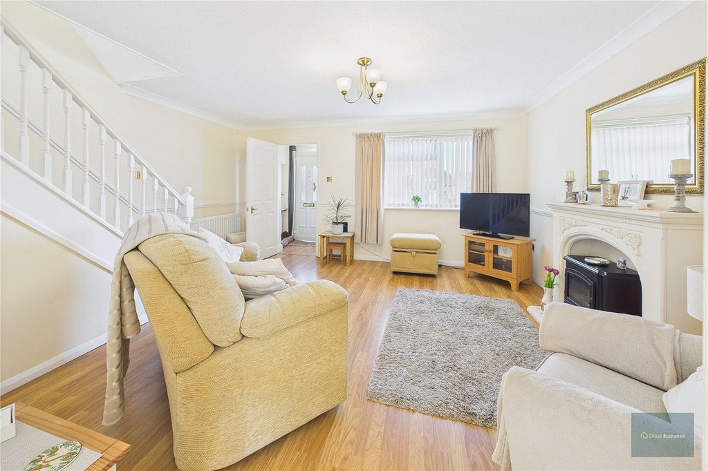 Property photo 3 of 12 Picture No. 17