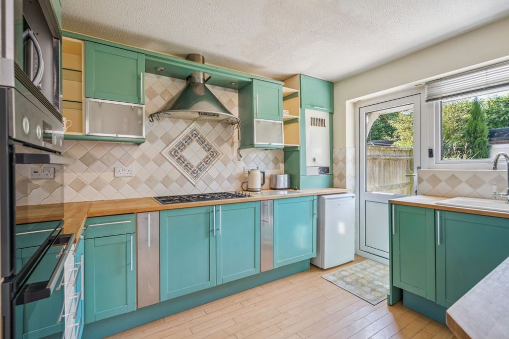 Property photo 3 of 31 Photo 21