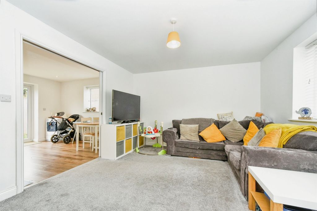 Property photo 3 of 15