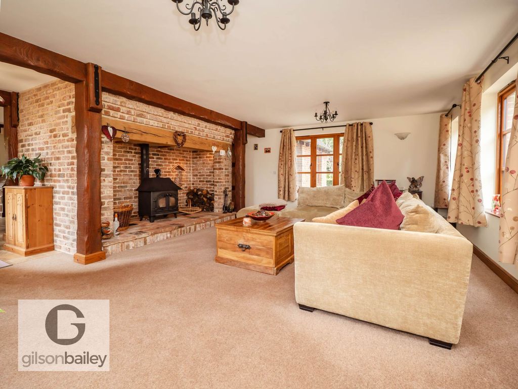 Property photo 3 of 26