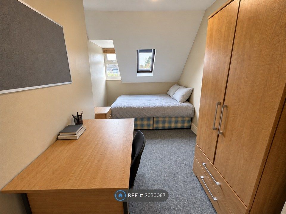 Property photo 3 of 7