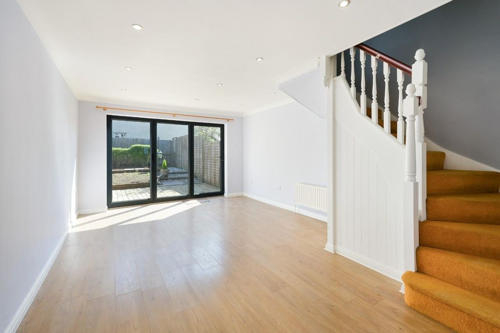 Property photo 2 of 14 The Walled Garden