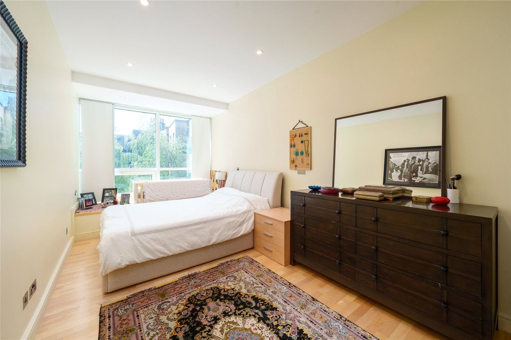 Property photo 1 of 13 Picture No. 09