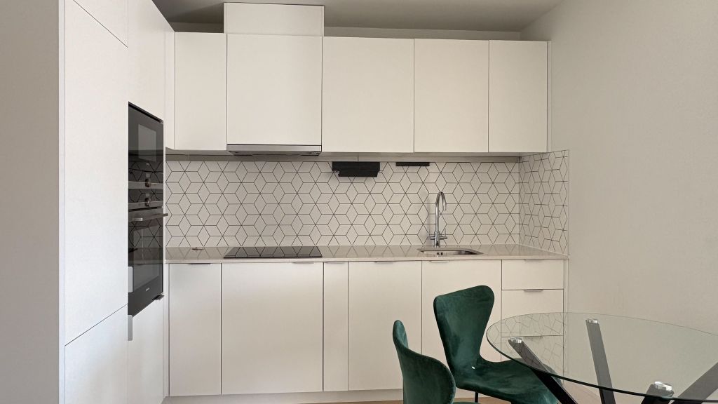 Property photo 2 of 18 Kitchen