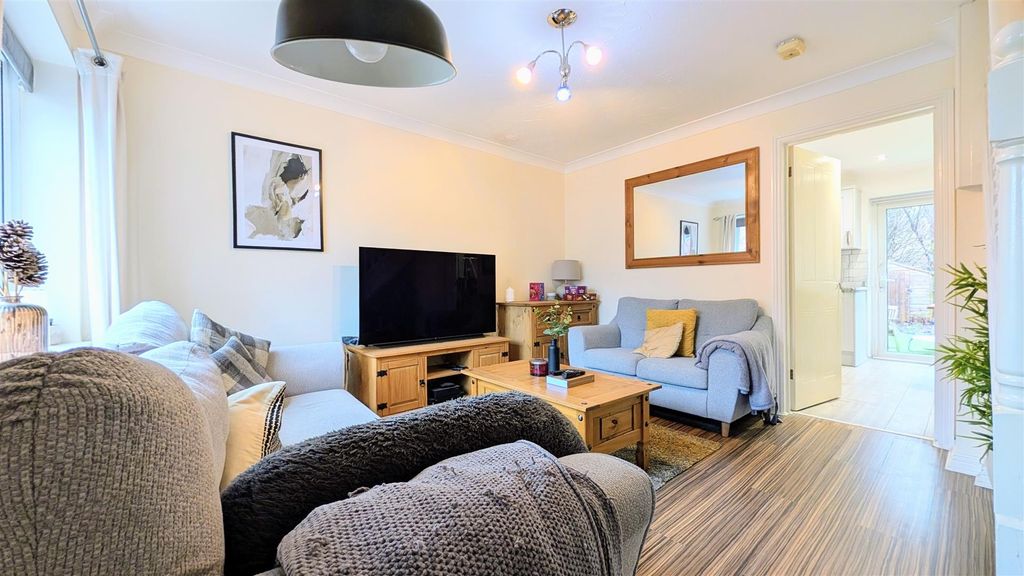 Property photo 2 of 8 Pxl_20260122_133042100~3.Jpg