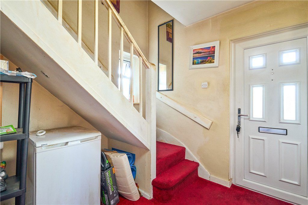 Property photo 2 of 15 Entrance Hall