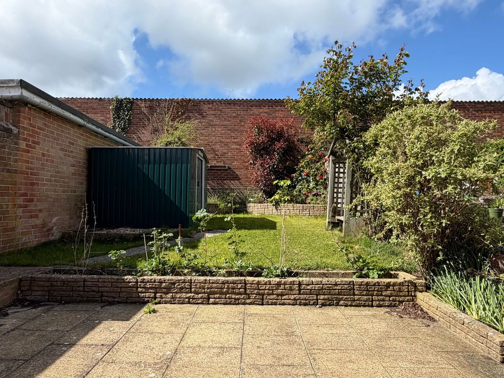 Property photo 2 of 8