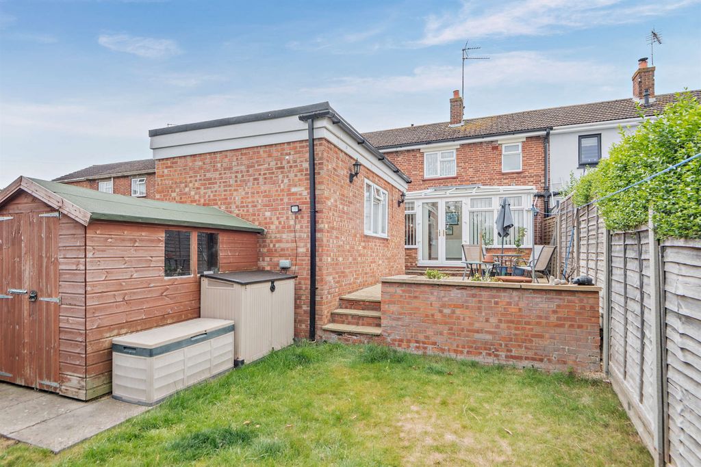 Property photo 2 of 14