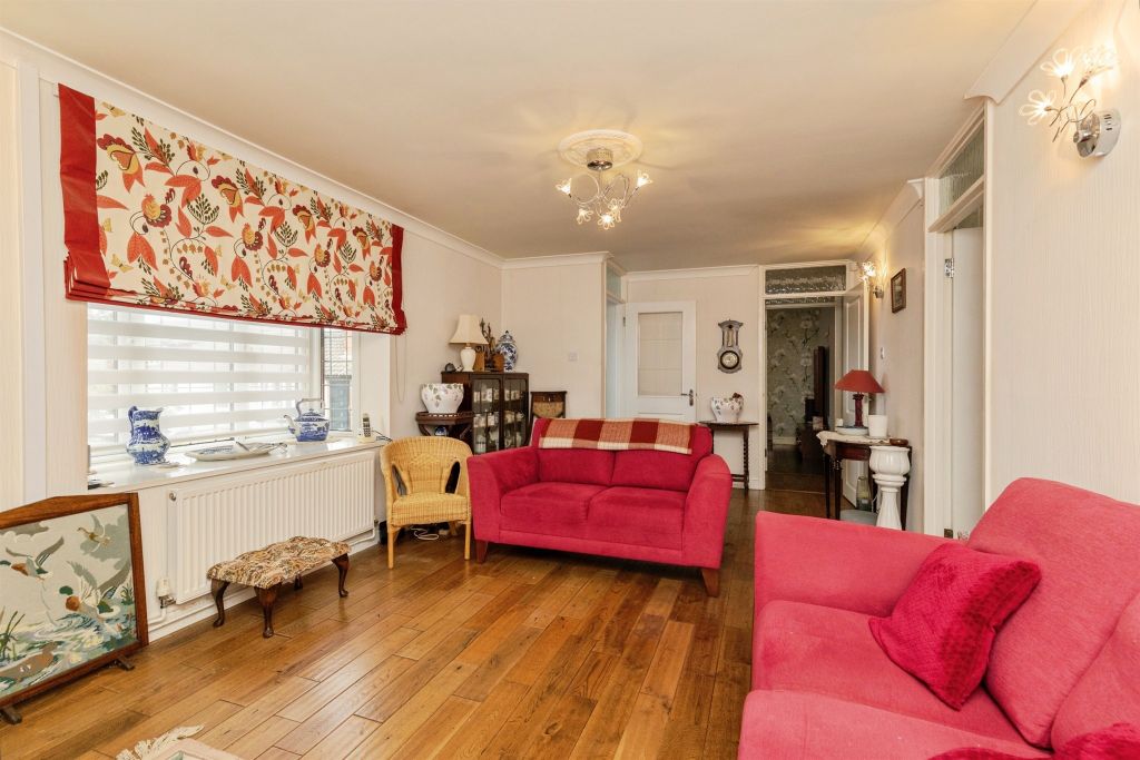 Property photo 2 of 22