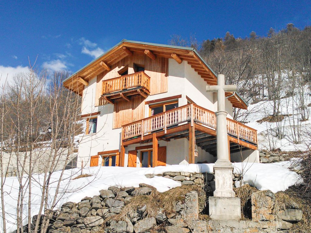Property photo 1 of 18 The Valmeinier Chale