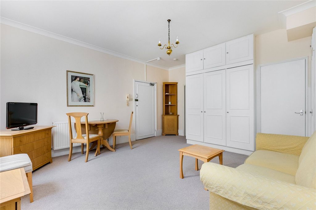 Property photo 3 of 5 Picture No. 03