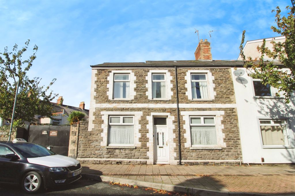 Property photo 2 of 17