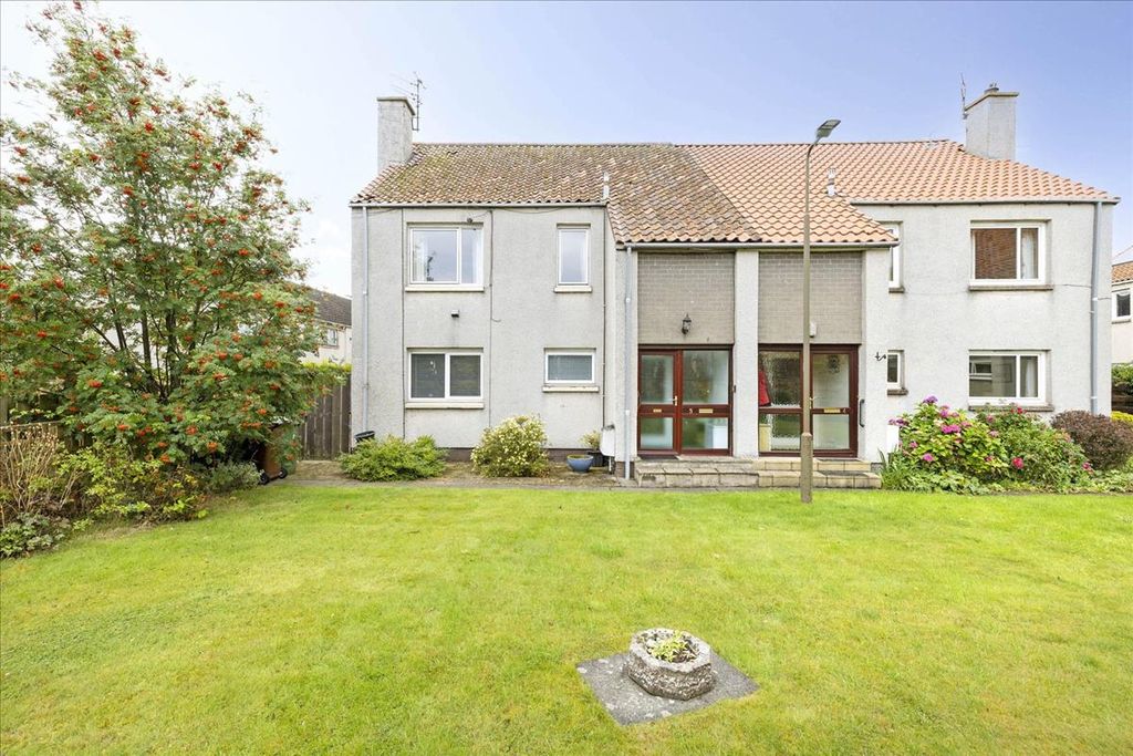 Property photo 1 of 25